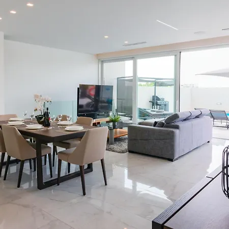 Ixoria Unit 1 W Private Pool By Arco Collection Saint Julian's