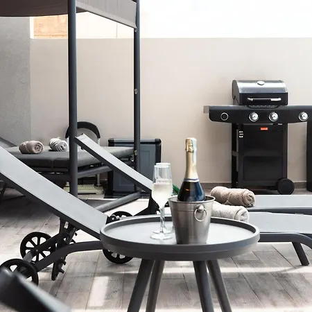 Ixoria Unit 1 With Private Pool By Arcocollection